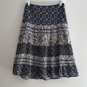 Eddie Bauer Navy and Cream Floral Midi Skirt